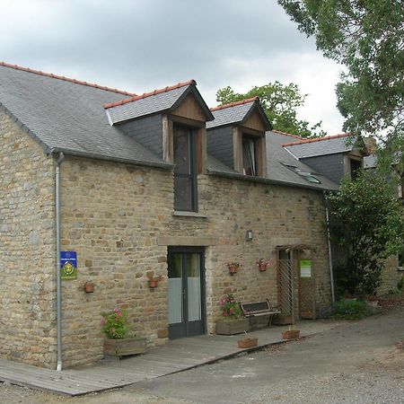 Chambres D'Hotes De Celine Et David Gahard Exterior foto