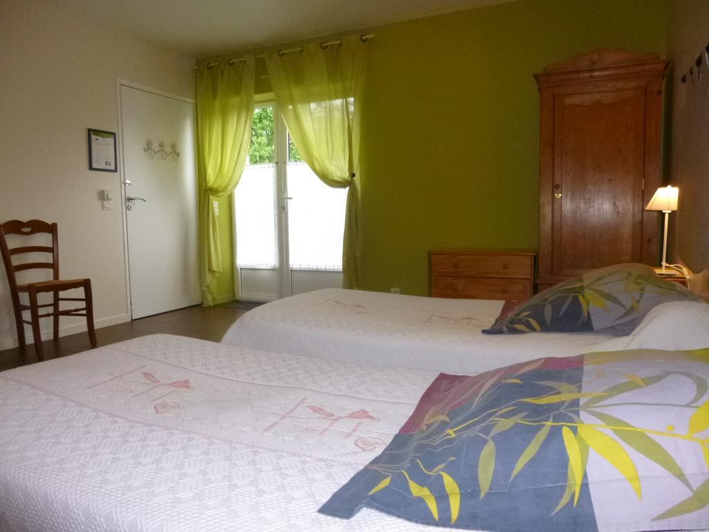 Chambres D'Hotes De Celine Et David Gahard Exterior foto